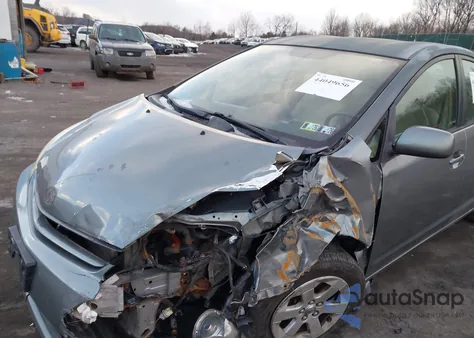 2005 Toyota Prius z USA, uszkodzony, nr VIN JTDKB20U953032176